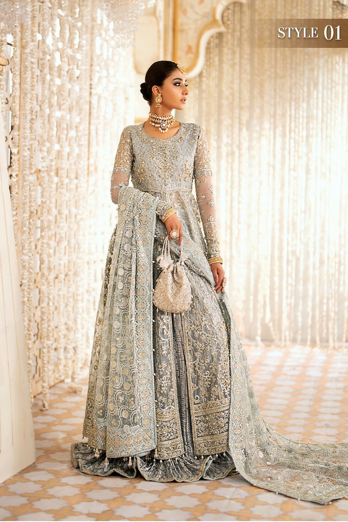 AIK | WEDDING FESTIVE 24 VOL. 1 | LOOK 03 | STYLE 01