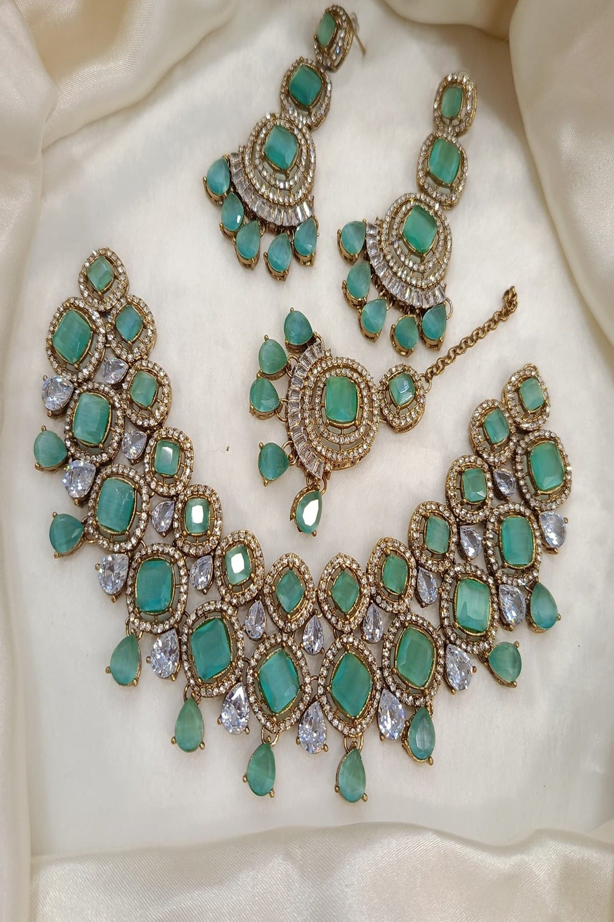 HS | JEWELLERY | DESIGN 03 | TURQUOISE